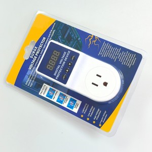 Protector de Voltaje Digital 120V 16A con Pantalla para Electrodomésticos - Product Image 4