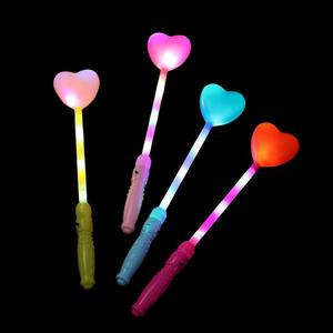 Bâton <span class=keywords><strong>lumineux</strong></span> LED fluorescent en plastique pour Halloween, motif crâne et citrouille, jouet pour enfants, petit cadeau pour marché nocturne - Product Image 3