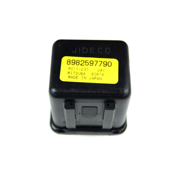 りー　商品 Isuzu NPR Spare Parts - High-Quality Relay for Computer Board