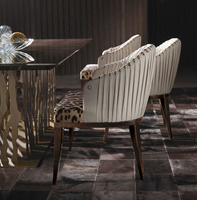 Chaises de salle à manger renforcées en velours, de luxe italien, nouvelle collection