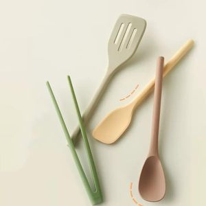 Ensemble d'ustensiles de cuisine en silicone magnétique haut de gamme, entièrement enveloppé, pour chef à domicile, outils de cuisson - Offre Spéciale - Product Image 5