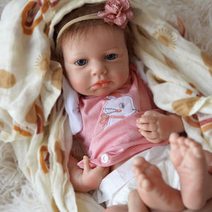 Bambole Reborn VTU da 18 Pollici, Realistiche e Morbide in Silicone, Set Completo di Moda per Bambini, Bambole Neonato Realistiche per Bambine e Bambini - Product Image 6