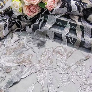 Tela de Encaje de Guipur Floral Multicolor, Encaje de Lujo con Lentejuelas y Pedrería Bordada para Vestido de Fiesta de Boda Nigeriano Aso Ebi - Product Image 4