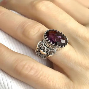 Anello Cocktail Vintage A156 con Fiore in Argento 925 e Ametista, Montatura a Castone, Anello Raffinato da Donna per Uso Quotidiano - Product Image 3