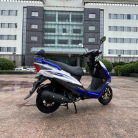 Nouveau Scooter de Course à Essence Modèle Populaire Lindy 125cc du Liban avec Autocollant