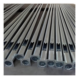 中国メーカー製の伝統的な亜鉛メッキ鋼製装飾用8メートル高分割型街路灯柱 - Product Image 1