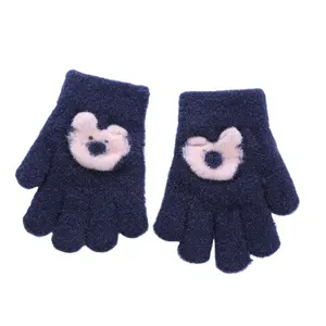 Colourful Plush Kids Warm Student Knitting Cartoon Bear Pattern Winter Gloves