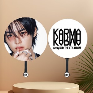 Kpop StrayKids <span class=keywords><strong>KARMA</strong></span> 4TH Album PVC Mini Fan Bangchan Hyunjin Felix Han Fashion World Tour Fanmeeting Handheld Fan Artículos de verano - Product Image 5