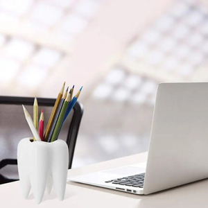 Venta al por mayor forma <span class=keywords><strong>de</strong></span> <span class=keywords><strong>diente</strong></span> <span class=keywords><strong>maceta</strong></span> <span class=keywords><strong>de</strong></span> cerámica Dest organizador decoración popular <span class=keywords><strong>maceta</strong></span> - Product Image 4