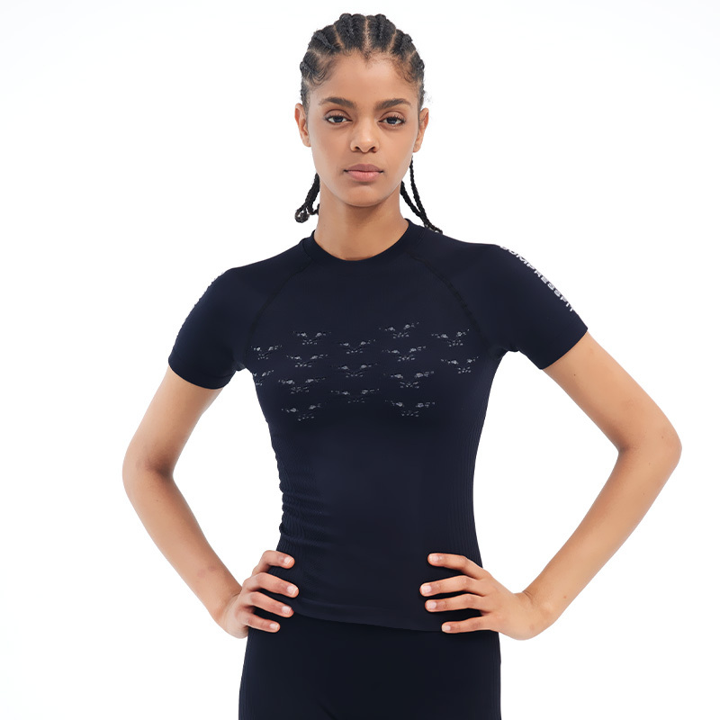 GJ YJ03 Custom Logo Seamless Lightweight Regular Fit Round Neck T-shirt Gym Sports Wear Yoga Top for Women