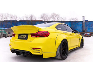 ชุดแต่งคาร์บอนไฟเบอร์สไตล์ LB สำหรับ BMW M4 พร้อมลิ้นหน้า สเกิร์ตข้าง ดิฟฟิวเซอร์ สปอยเลอร์ ซุ้มล้อ - ใหม่ทั้งหมด - Product Image 3
