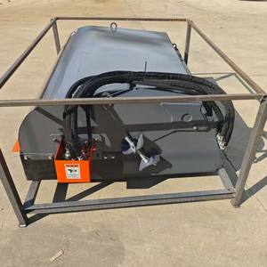 <span class=keywords><strong>Balai</strong></span> de balayeuse de ramassage d'énergie hydraulique avec <span class=keywords><strong>le</strong></span> seau pour l'attachement de chargeur de boeuf de dérapage - Product Image 2