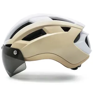 Victgoal Klimmen Veiligheid Roller Helm Schaatsen Voetbalhelm Vizier Groothandel Fiets Casco Downhill Licht Mode Voetbal Helm