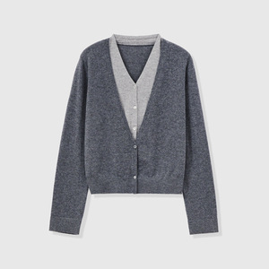 Femmes automne hiver deux pièces col en v tricoté Cardigan nouvelle <span class=keywords><strong>laine</strong></span> douce couleur unie coupe ample français faux Design sensibilité - Product Image 1