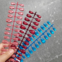30 pièces de faux ongles préfabriqués de haute qualité, forme amande, effet œil de chat, à presser, tailles XS/S/M, avec perles de verre colorées, fournisseur en gros