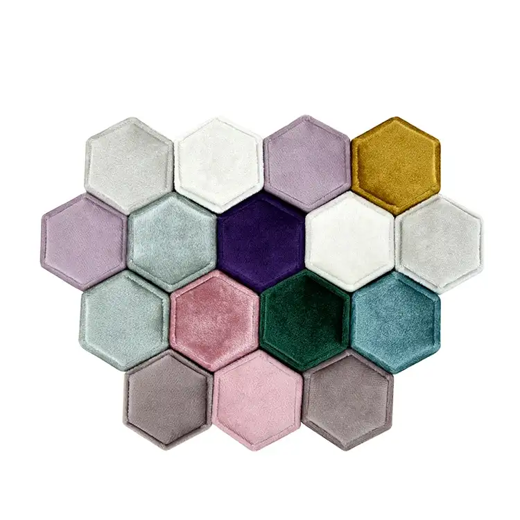 2021 new best-selling velvet hexagon ring box jewelry box velvet jewelry box factory stock can be customized LOGO