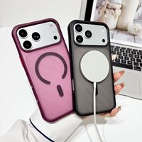 Nouvelle mode pour iPhone 18 Pro, coque magnétique à motif ondulé, design frosted, coque de téléphone magnétique pour iPhone 18 Pro Max 17 16