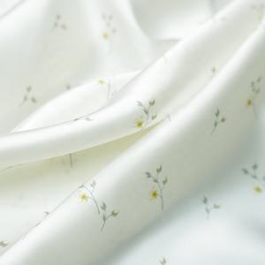 Tessuto di seta Charmeuse personalizzato all'ingrosso 100% tessuto di seta stampato gelso - Product Image 1