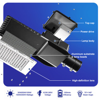 Projecteur solaire extérieur WOSEN StarLux en alliage d'aluminium étanche IP66 25W-120W avec capteur LED CRI 80 Garantie 5 ans pour la route