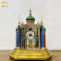 Horloge mécanique de luxe en laiton incrusté d'émail cloisonné pour la décoration intérieure de la maison