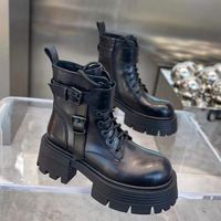 Bottes Femme 2026 Nouveau Style Montantes Noires Tendance Polyvalentes Rétro à Talon Compensé et Semelle Épaisse à Lacets Rehaussantes