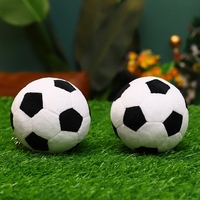 Porte-clés en peluche de football de simulation 9CM, ballon doux rembourré, jouet pour enfants, joli pendentif de sac, cadeaux pour enfants, porte-clés de basketball
