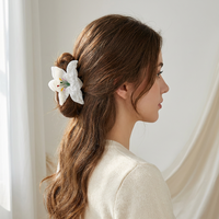 Liwu peut personnaliser des pinces à cheveux pour femmes en acétate de lys frais de haute qualité, mignonnes et douces, de style dessin animé, 8,5 cm