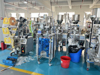 Machine d'emballage verticale automatique pour sachets à scellage 4 côtés pour pâte, miel, bâtonnets, huile, confiture, ketchup et liquides