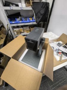 Mesin penanda Laser serat warna-warni 20W, pisau ukir baja kontrol Ponsel/komputer 110x110mm dengan sumbu putar opsional - Product Image 4