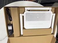 Modem Fibre Optique ONU EN8245X6 XG-PON 10G 4GE+1TEL Double Bande 2.4/5GHz WIFI6 AX3000 FTTB/FTTH Certifié CE 12V