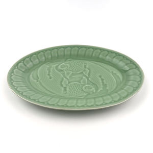 Plat de service ovale en porcelaine <span class=keywords><strong>vert</strong></span> céladon de 12 pouces, avec motif de poissons en relief, glaçure céramique, pour la <span class=keywords><strong>vaisselle</strong></span> de restaurant - Product Image 1