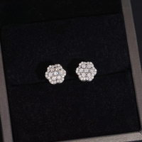 Boucles d'oreilles clous en argent sterling 925 plaqué or, motif floral vintage, Moissanite VVS certifiée GRA, vente en gros, OEM/ODM