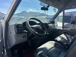 Voitures d'occasion <span class=keywords><strong>Ford</strong></span> <span class=keywords><strong>Transit</strong></span> Classic Mini Van LHD Manuelle Propulsion Arrière 5/6/7 Places 2.8T Diesel Faible Kilométrage Sans Accident Exportation 2013-2016 - Product Image 4