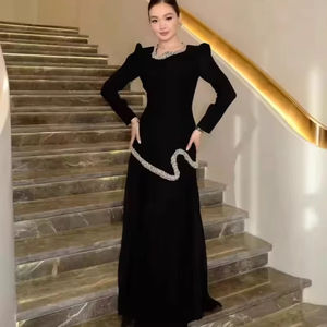 Vestido ajustado de manga larga de alta calidad para mujer, colección de la marca, nuevo diseño de moda con incrustaciones de diamantes hecho a mano, largo, tradicional musulmán - Product Image 1