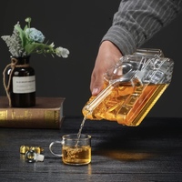 Carafe en verre en forme de réservoir de 500 ml, fabriquée à la main, pour brandy et whisky, avec couvercle à clip