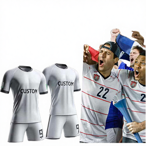 Conjunto de Camiseta de Fútbol Modelo 9201 de Ningyue, Venta al Por Mayor del Fabricante, Impresión por Transferencia de Calor, 100% Poliéster, Manga Corta, Unisex, Adulto, Alta Calidad - Product Image 4