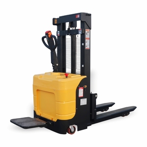 Apilador Eléctrico Autocargable de 1.5 Toneladas y 2 Toneladas SWANTECH DGXZ-20/15, Longitud de Horquilla de 1200 mm, Neumáticos de Poliuretano, Operación de Pie - Product Image 2