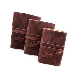 Diario cubierto de cuero, cuadernos cosidos con hilo, con 100 hojas, cierre con llave vintage y papeles hechos a mano para uso profesional. - Product Image 1