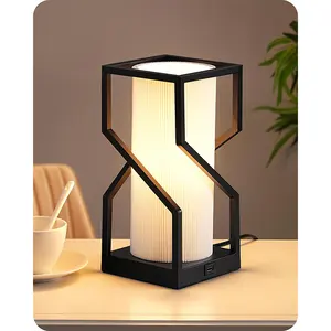 Black Rectangular Frame Hollowed Out With Advanced Design Decoration Desk Lamp Minimalist Design Style Table Lamp