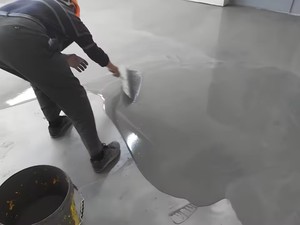 Mortier de sol auto-nivelant à faible teneur en alcali pour les surfaces en <span class=keywords><strong>béton</strong></span> existantes à l'intérieur - Product Image 4