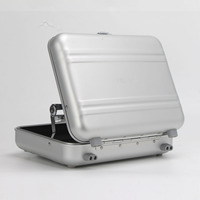 Étui de protection rigide en aluminium personnalisé et durable avec insert, portable et professionnel