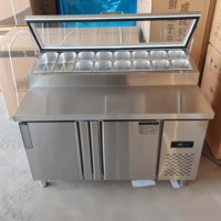 Meja Persiapan Pizza Stainless Steel dengan Pendingin Terintegrasi Tiga Pintu Termostat Digital Efisiensi Energi A+++ untuk Restoran