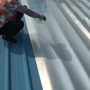 Rollo de membrana de impermeabilización de PE flexible para techos metálicos industriales y almacenes para aplicación exterior en los EE. UU. - Product Image 1