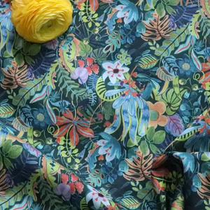 Tissu tissé 100% coton respirant et écologique Liberty London Tana Lawn Matériel personnalisé Impression numérique Costume Robe Filles - Product Image 1