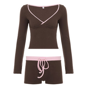 Conjunto Casual de Dos Piezas de Punto Sólido - Camiseta de Manga Larga con Cuello en V para Mujer, Paneles en Contraste, Pantalones Cortos con Lazos, Ecológico, Transpirable, Deportivo - Product Image 6