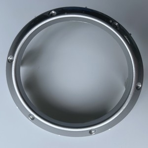 Cadre de phare antibrouillard Highlander 81483-48010, fixation par vis en aluminium pour Toyota Highlander 2005-2007 - Product Image 1