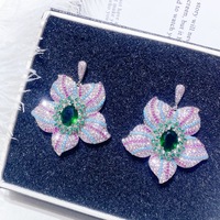 Parure de bijoux TIANSHE Série Couleurs Mixtes : Boucles d'oreilles et Bague au Design Harmonieux, Tendance, Luxe, Ambiance Classique et Colorée