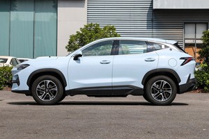 2025 para Geely Galaxy L6 PHEV EM-i 140km Yuanhang Edition 4 puertas 5 plazas sedán nuevo vehículo de energía - Product Image 5