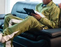 Ensemble survêtement décontracté personnalisé avec logo, veste coupe-vent et pantalon de jogging respirant en polyester/nylon pour homme