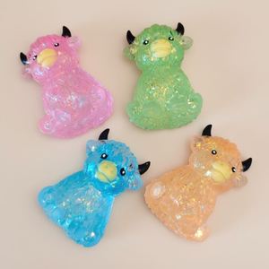 Jouets sensoriels colorés Highland Sugar Cow Maltose, jouets extensibles et moelleux en forme de cube, nourriture pour enfants - Product Image 1